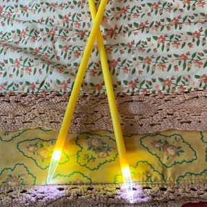 KNIT-LITE Needles & Replacement Batteries